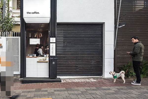 Khó rời mắt với ngôi nhà hình khối độc lạ của cặp vợ chồng ở Đắk Lắk-11