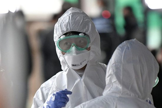 Bệnh nhân 148 từng âm tính rồi sau đó lại dương tính với Covid-19