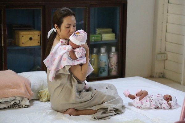 Vợ đẻ được cặp sinh đôi đẹp như tranh vẽ, chồng tôi vẫn nổi cơn ghen tuông và đòi đi khám ADN chỉ vì một lời đồn-1