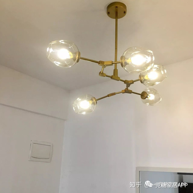 Cô gái dành nửa tháng biến căn phòng trọ lộn xộn thành nơi xịn chẳng kém gì homestay: Thế này mới đáng sống chứ!-7