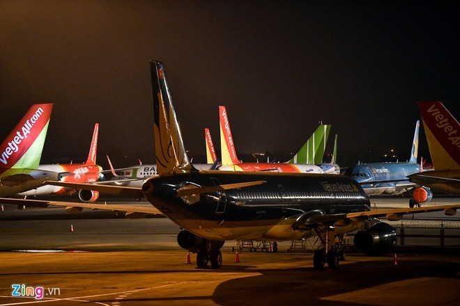 Hàng không Việt hủy chuyến mùa dịch, khách có được hoàn tiền?-1