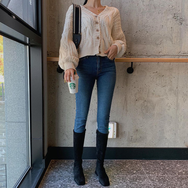 4 lối lên đồ với skinny jeans đảm bảo ăn tiền, vừa tôn dáng lại vừa trendy chẳng ai dám chê bạn lỗi mốt-8