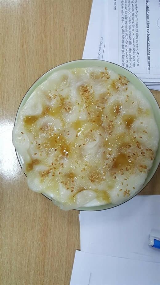 Con giúp bố mẹ làm bánh trôi nước, nhìn thành quả tan nát khiến ai cũng cười nghiêng ngả-7