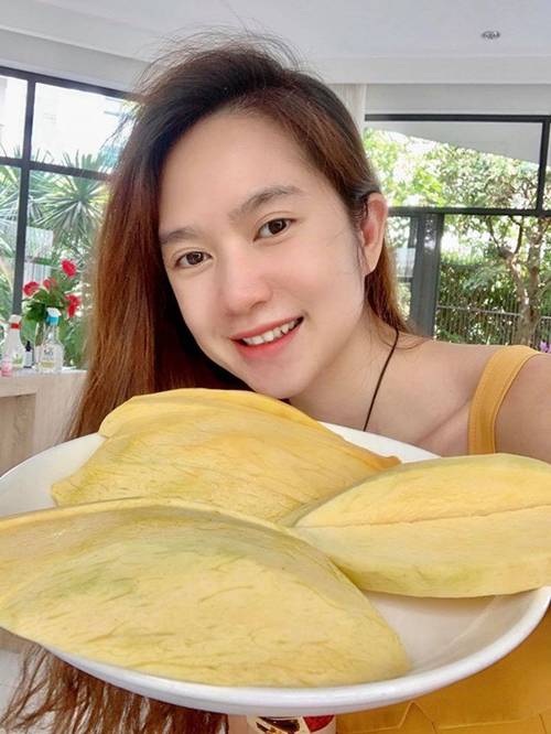 Lý Hải - Minh Hà thu hoạch vườn rau trái, khoe quả nào quả nấy đều siêu to-2