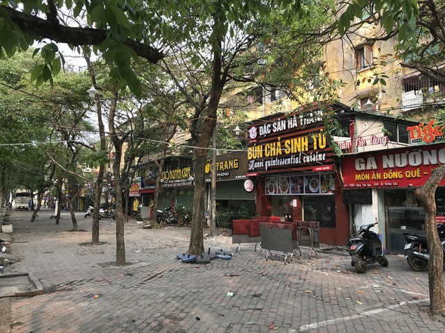 Tránh dịch Covid-19, hàng quán Hà Nội đồng loạt đóng cửa, chỉ nhận ship-1