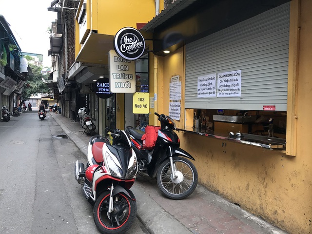 Tránh dịch Covid-19, hàng quán Hà Nội đồng loạt đóng cửa, chỉ nhận ship-8