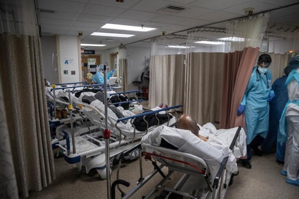 Bệnh viện ở New York bật chế độ thảm họa, bác sĩ thành bệnh nhân Covid-19-5