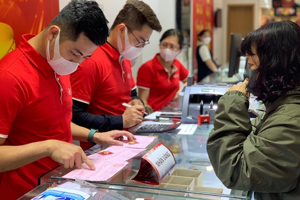 Giá vàng hôm nay 29/3: Một tuần tăng giá mạnh liên tục-3