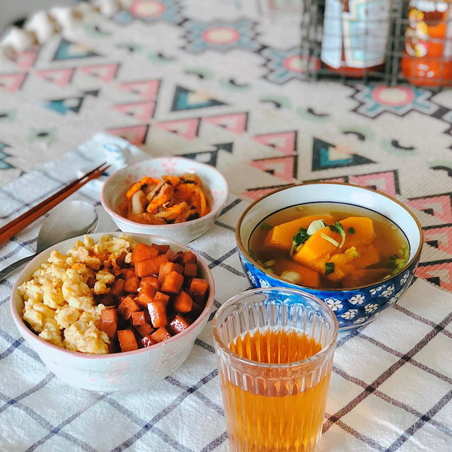 Ở nhà làm việc online, một công ty liền tổ chức cuộc thi nấu ăn: phát hiện ra toàn đầu bếp ẩn dật trong văn phòng bấy lâu nay-2