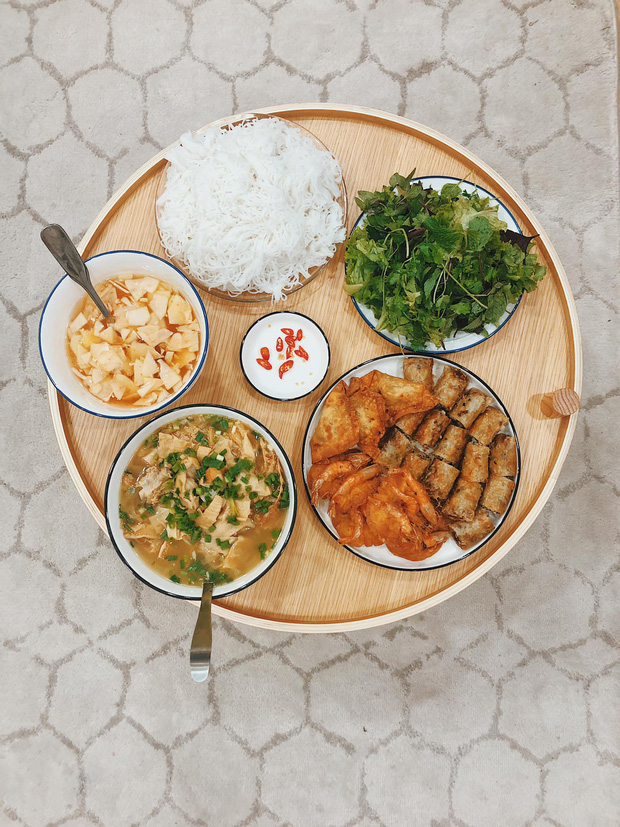 Ở nhà làm việc online, một công ty liền tổ chức cuộc thi nấu ăn: phát hiện ra toàn đầu bếp ẩn dật trong văn phòng bấy lâu nay-12