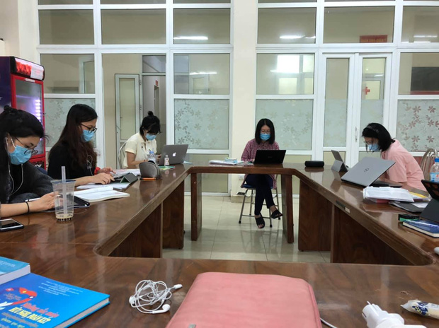 Nữ du học sinh Hà Lan và chia sẻ về những chú bộ đội trong 14 ngày cách ly tập trung: Cái dáng cúi gập người cảm ơn đồng bào khiến ai cũng rơi nước mắt-13