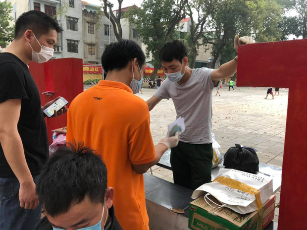 Nữ du học sinh Hà Lan và chia sẻ về những chú bộ đội trong 14 ngày cách ly tập trung: Cái dáng cúi gập người cảm ơn đồng bào khiến ai cũng rơi nước mắt-16