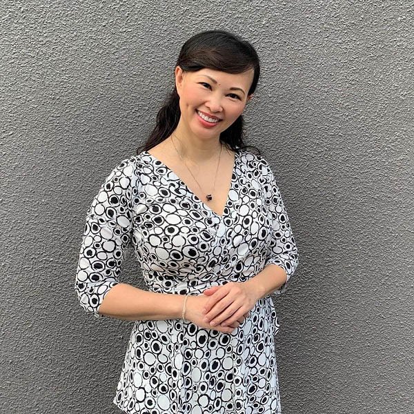 Diện toàn đồ tối giản mà Shark Linh vẫn có thể giấu khéo vóc dáng hậu sinh nở-5