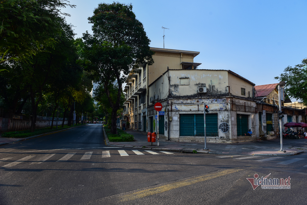 Phố xá 3 miền thời tiền khẩn cấp-21