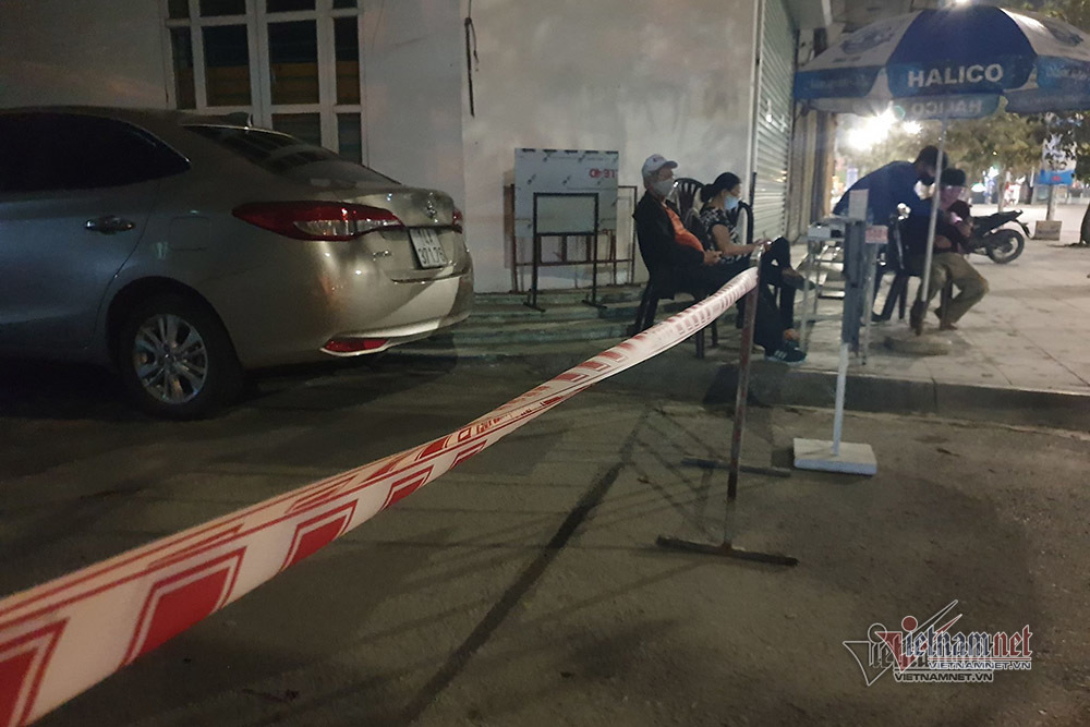 Phố xá 3 miền thời tiền khẩn cấp-34