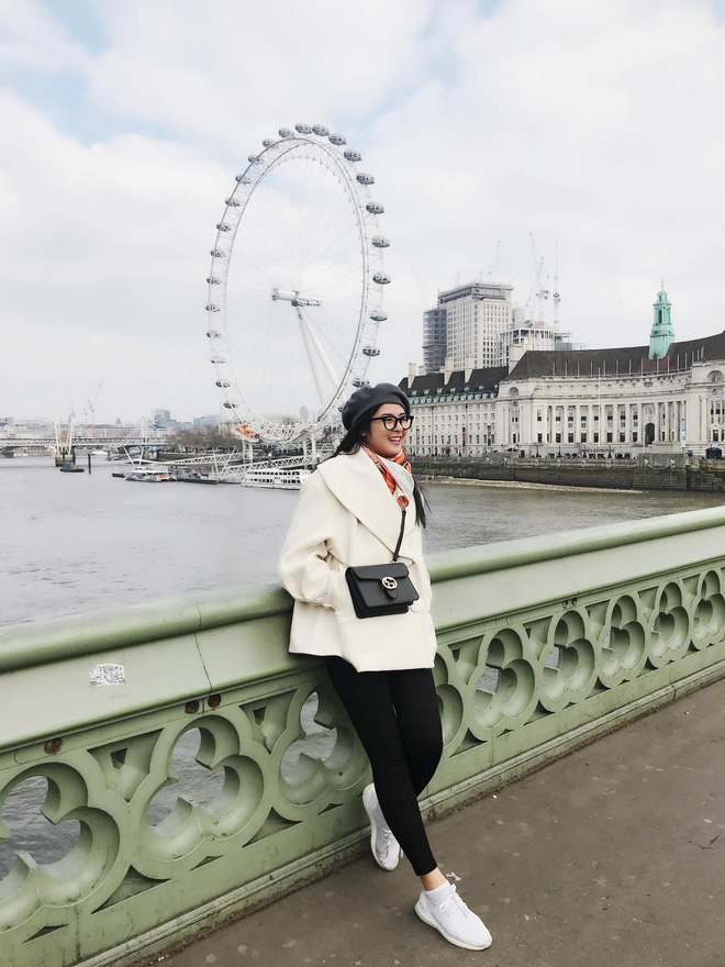 So kè khối tài sản của HH Ngọc Hân và Á hậu Thúy Vân trước khi về nhà chồng: Nhà sang, xế xịn, đồ hiệu nhìn mà hoa mắt!-11