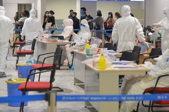 Thêm 5 ca nhiễm Covid-19 mới, nâng tổng lên 174: 3 ca liên quan đến BV Bạch Mai