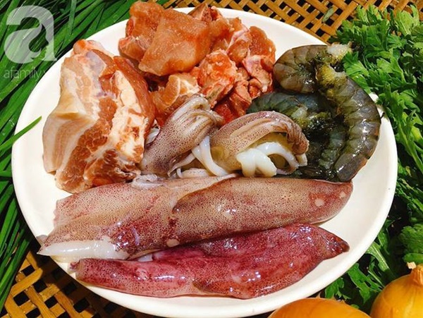 Cần gì&nbsp;đi Vũng Tàu mới được ăn hủ tiếu mực, tôi tự nấu cũng ngon không thua nhà hàng!-2