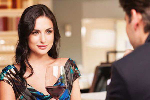 Đang đi trên đường, vợ đề nghị ly hôn vì lý do bất khả kháng, người chồng đưa ra câu trả lời cực sốc khiến cô khóc ngay tại chỗ-3