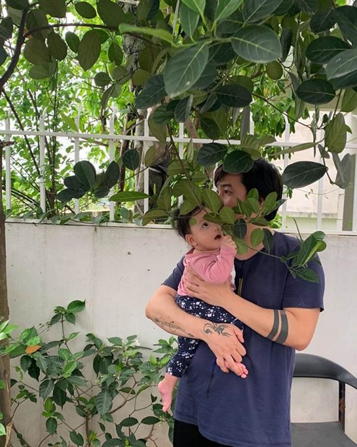 Hé lộ không gian vườn nhà của ca sĩ Nguyễn Ngọc Anh-6