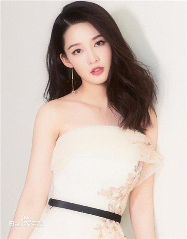 Cung hoàng đạo có số làm mệnh phụ phu nhân, sống nhà lầu, một bước lên xe sang, cả thiên hạ ghen tị-1