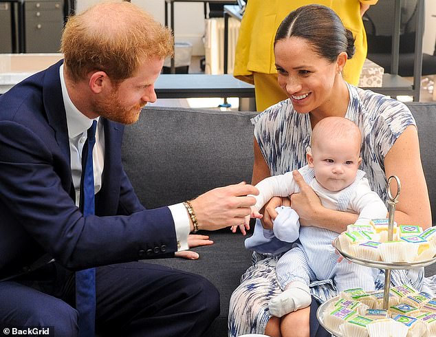 Đến Mỹ sinh sống, Meghan Markle nhận một cú sốc lớn có thể phải nhờ cậy Tổng thống Trump giúp đỡ-1