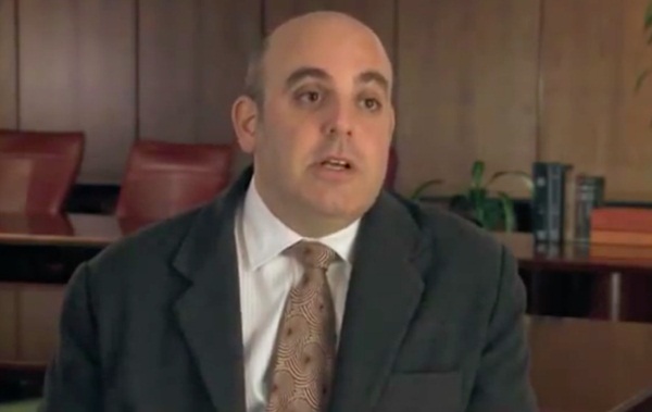 Liều mạng cứu người nhưng cũng khát khao bảo vệ gia đình mình, nhiều bác sĩ Mỹ viết di chúc trước khi chiến đấu với giặc Covid-19-3