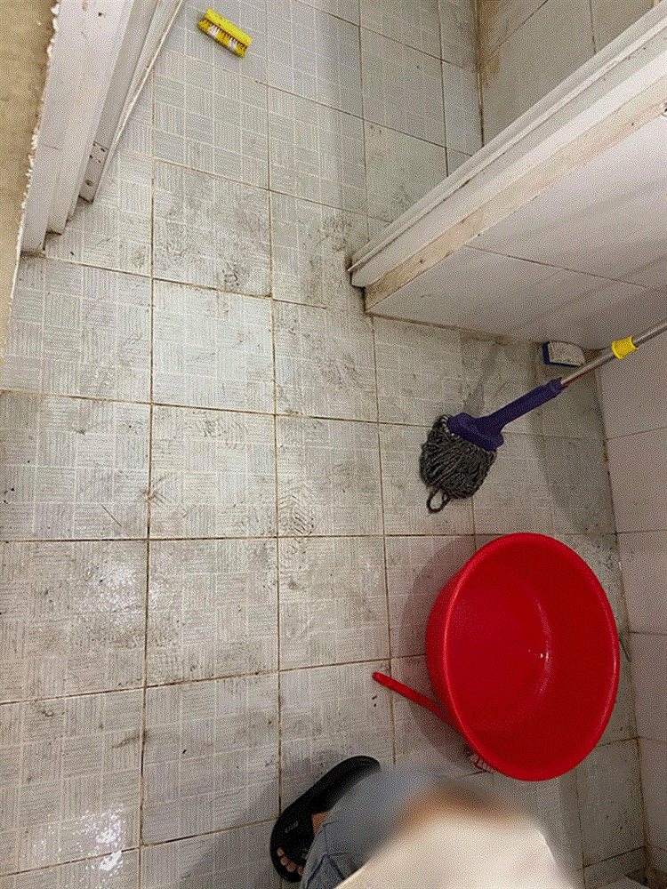 Dọn dẹp khu cách ly KTX sạch sẽ đâu ra đấy, nữ du học sinh được thả tim rần rần vì thái độ sống siêu dễ thương-4