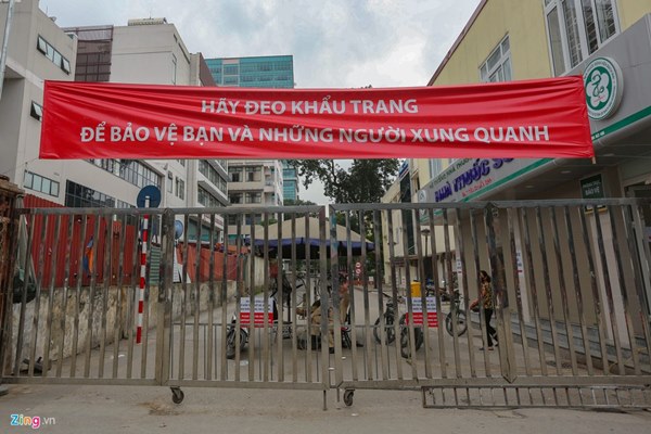 Khó khăn Bệnh viện Bạch Mai phải đối mặt-1