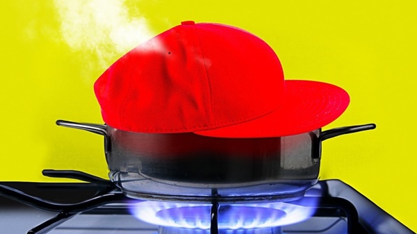 Mách chị em 8 cách dùng vật dụng trong nhà giúp quần áo thẳng tinh tươm không tốn một đồng-2