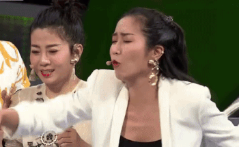 Rơi nước mắt với hình ảnh Trường Giang bịt micro nhắc đáp án, giúp Mai Phương nhận thưởng 80 triệu trước khi mất-5