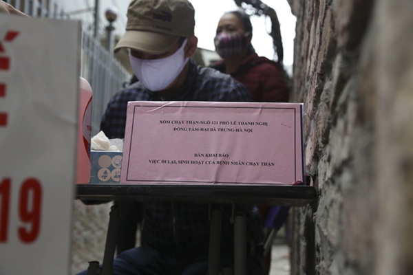 Nỗi lòng của những bệnh nhân phải vào viện Bạch Mai chạy thận: Ngày vào viện, tối về nằm lo...-5