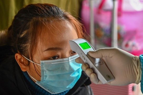 Hà Nội: Phát hiện trường hợp vợ nhân viên bếp ăn Bệnh viện Bạch Mai dương tính Covid-19