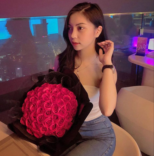 Vừa bị soi chi tiết toang với Quang Hải, Nhật Lê đã có động thái mới: Là bình thản hay khéo dằn mặt người thứ 3?-4