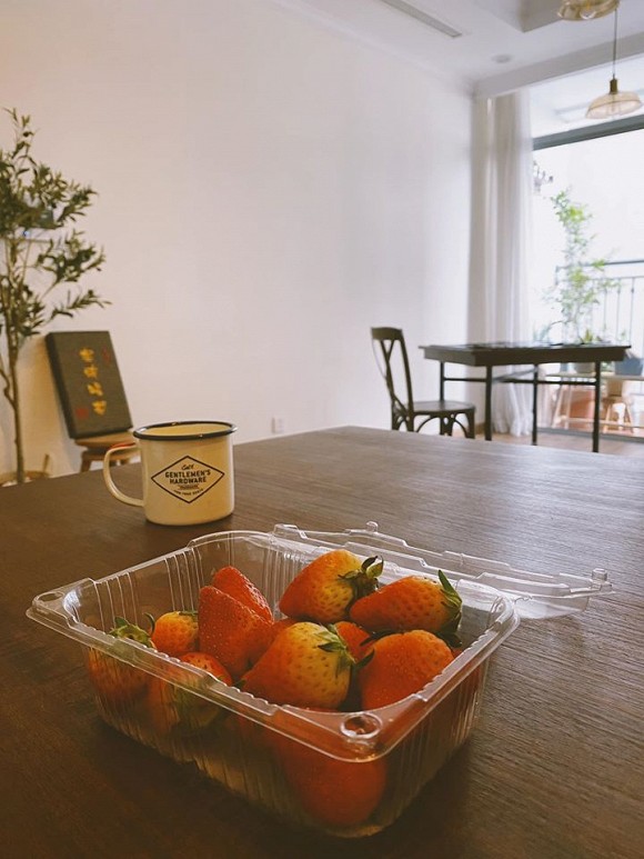 Không gian căn hộ ấm cúng của Jun Phạm sau khi thiết kế lại-9