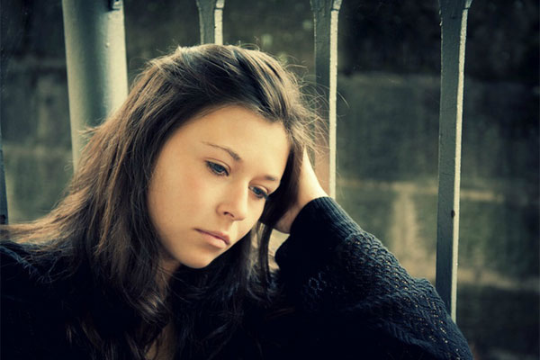 Bí mật lắp camera vì nghi ngờ người giúp việc trộm tiền, kết quả lại tóm được một kẻ khác nguy hiểm hơn gấp bội-2