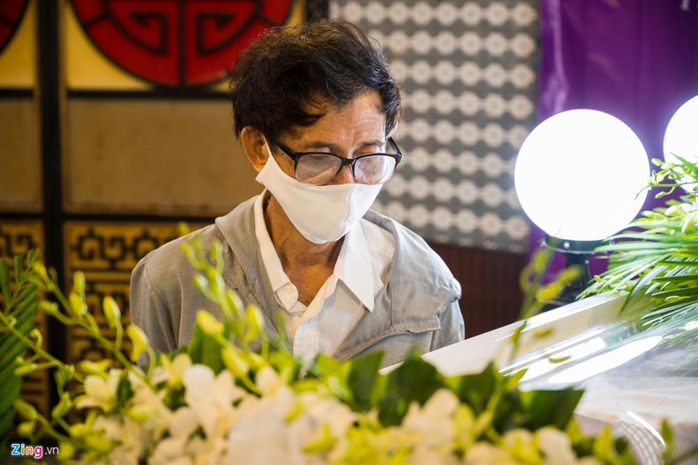 Lễ tang không tiếng kèn trống của Mai Phương-2