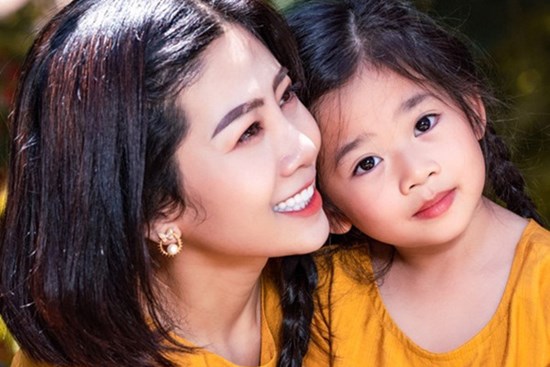Bạn thân tiết lộ Mai Phương có ý định viết giấy từ con gái, di chúc phải ngồi viết trong nhà vệ sinh