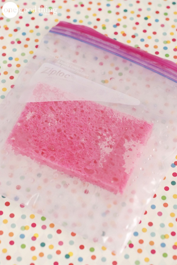 Knowing the benefits of this sponge, you will always keep it in the refrigerator-6