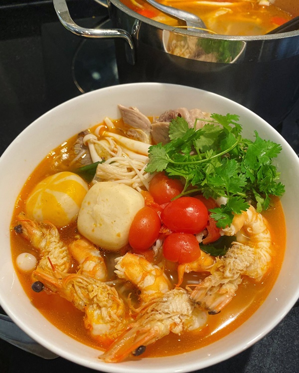 Nàng dâu Việt gợi ý thực đơn nấu ăn cho 2 người ngon như nhà hàng-2