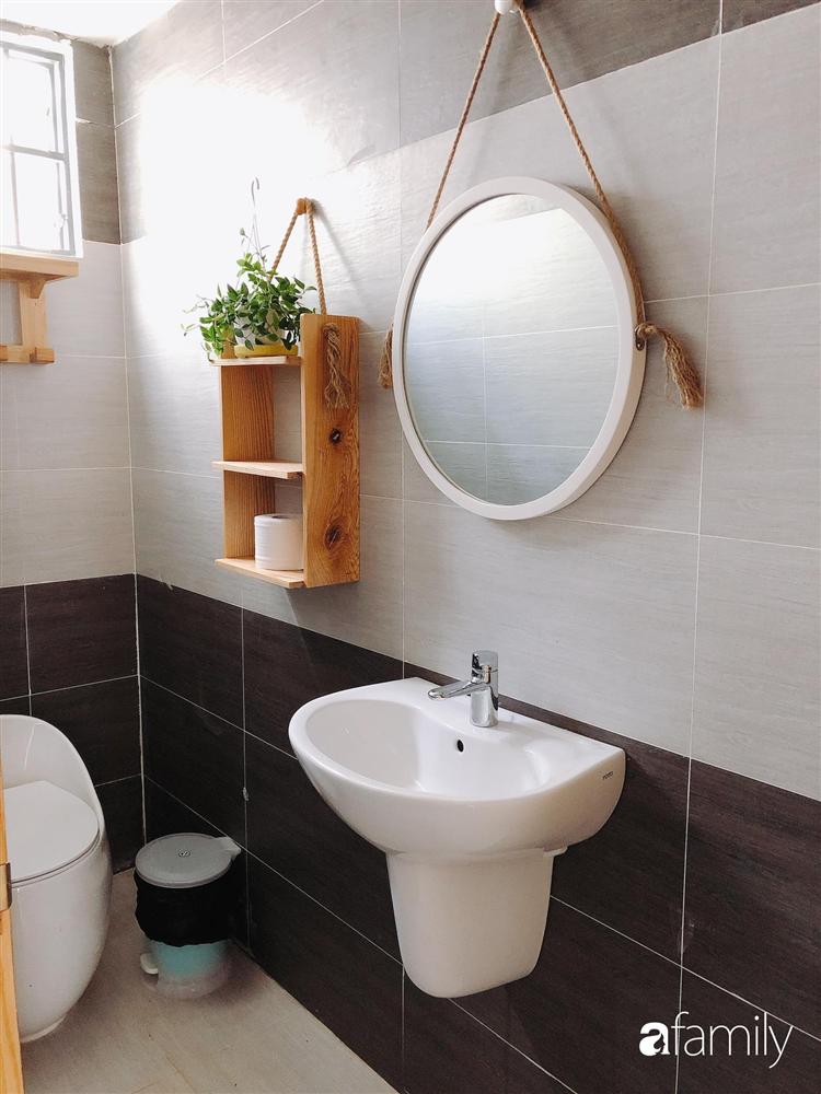 Nhà cấp 4 với diện tích 35m² được cải tạo thành không gian sống hiện đại với ánh sáng ngập tràn ở Vũng Tàu-33