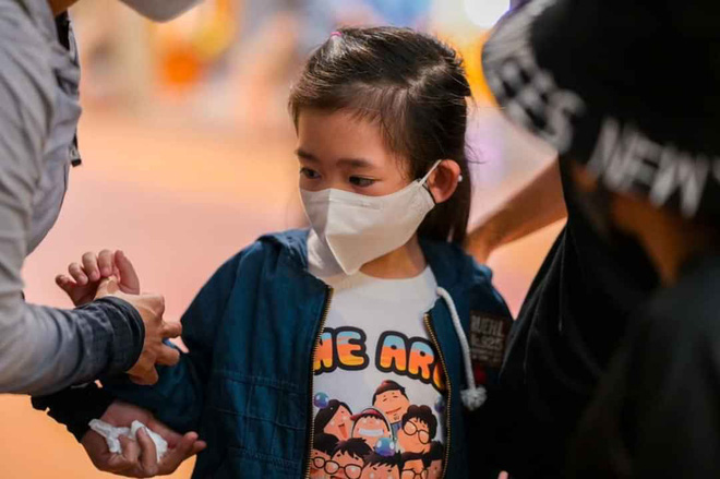 Ca sĩ Vy Oanh xin nhận nuôi con gái Lavie và quyết định của Mai Phương-2