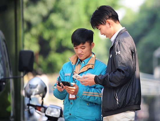 Nhà mạng nhất loạt tặng 50% data cho tất cả gói cước hỗ trợ khách hàng chống dịch Covid-19-1