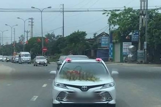 Hà Tĩnh: Phó giám đốc bệnh viện tổ chức đám cưới cho con trai giữa mùa đại dịch Covid-19