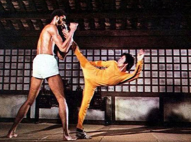 Huyền thoại võ thuật Lý Tiểu Long: Đệ tử nổi loạn của Diệp Vấn với kỷ lục khiến cả thế giới bội phục và cái chết bí ẩn-11