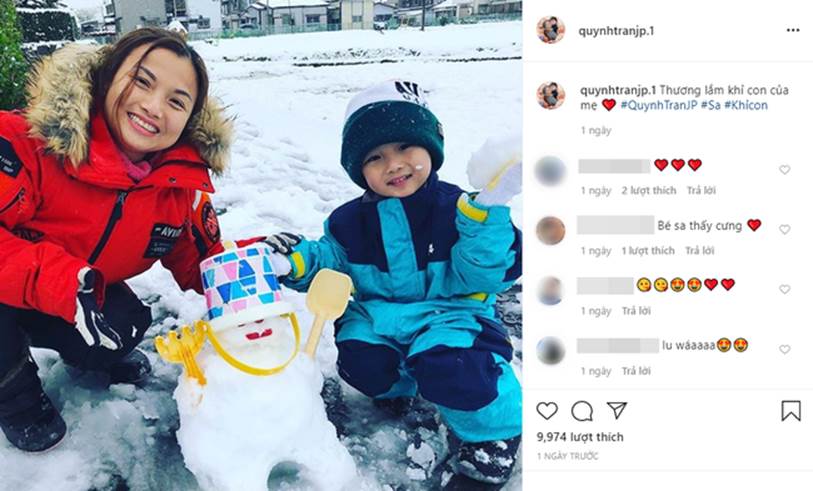 Vừa ra vlog mới vừa tiết lộ bé Sa bị sốt tận 39 độ còn co giật tới mức cắn vào tay mẹ, Quỳnh Trần JP khiến bao fan lo lắng vì thương Sa-3