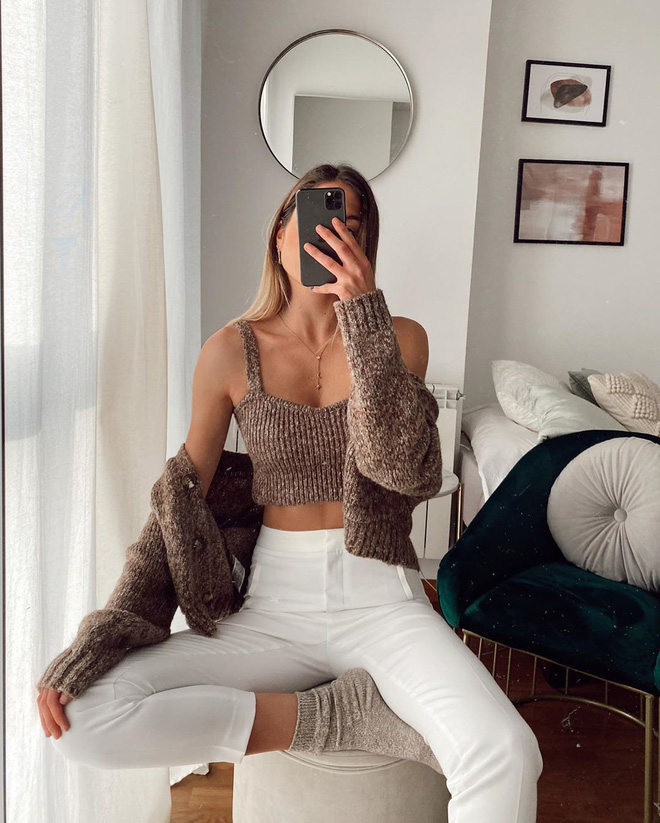 Hội sành điệu làm gì mùa Covid-19: Ở nhà vẫn chanh sả, mua đồ về mặc thử rồi cất đi... toàn trò phù phiếm nhưng vậy mới yêu đời-5