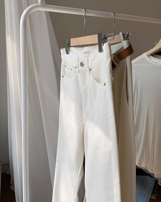 Hội sành điệu làm gì mùa Covid-19: Ở nhà vẫn chanh sả, mua đồ về mặc thử rồi cất đi... toàn trò phù phiếm nhưng vậy mới yêu đời-20