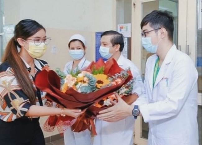 Vừa thông báo hết bệnh, Tiên Nguyễn tự cách ly thêm 14 ngày để đảm bảo an toàn tuyệt đối cho gia đình-1