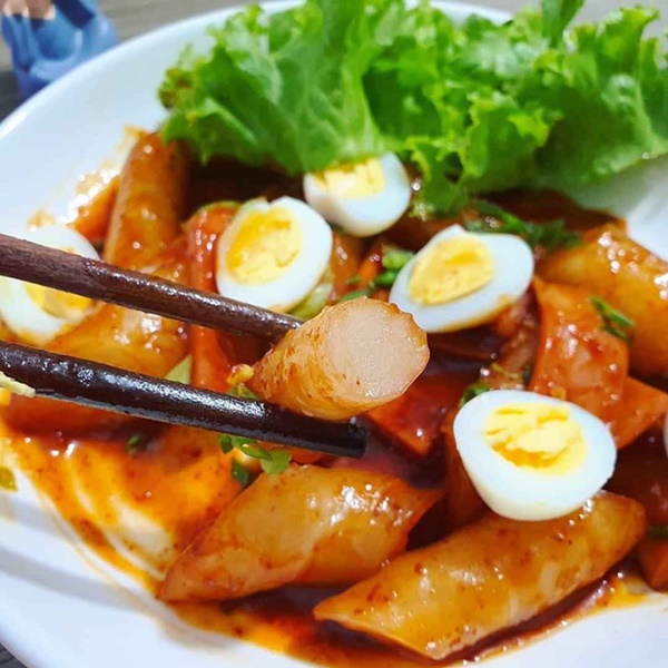 Chàng trai 9x biến hóa bánh tráng Việt Nam thành bánh gạo Hàn Quốc khiến cộng đồng mạng dậy sóng-1